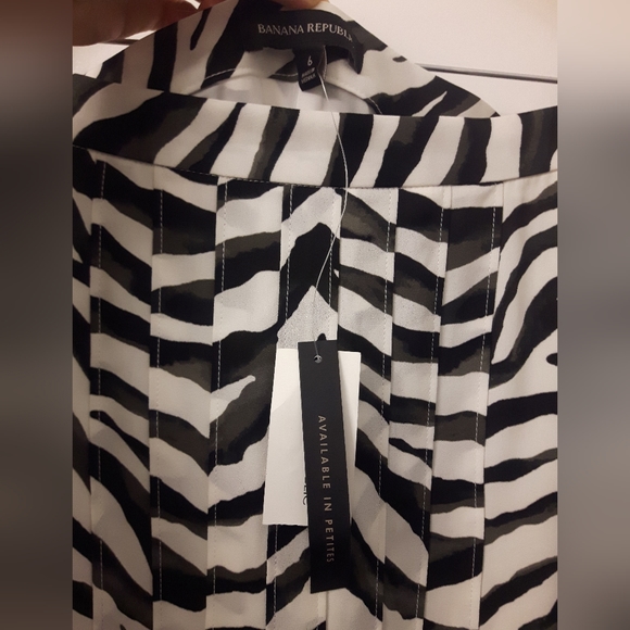 Banana Republic Zebra Print Pleated Midi Skirt Size 6 - Picture 6 of 8
